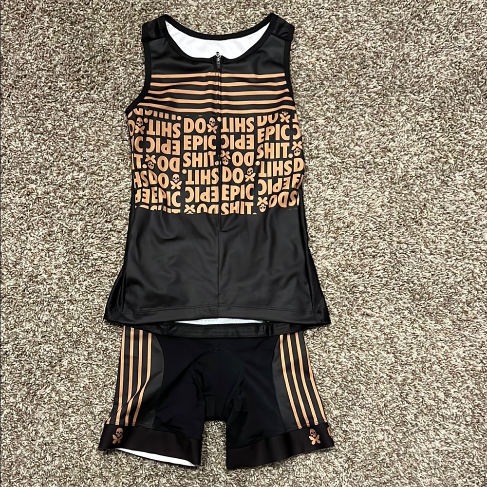 Black and Gold Triathlon Set